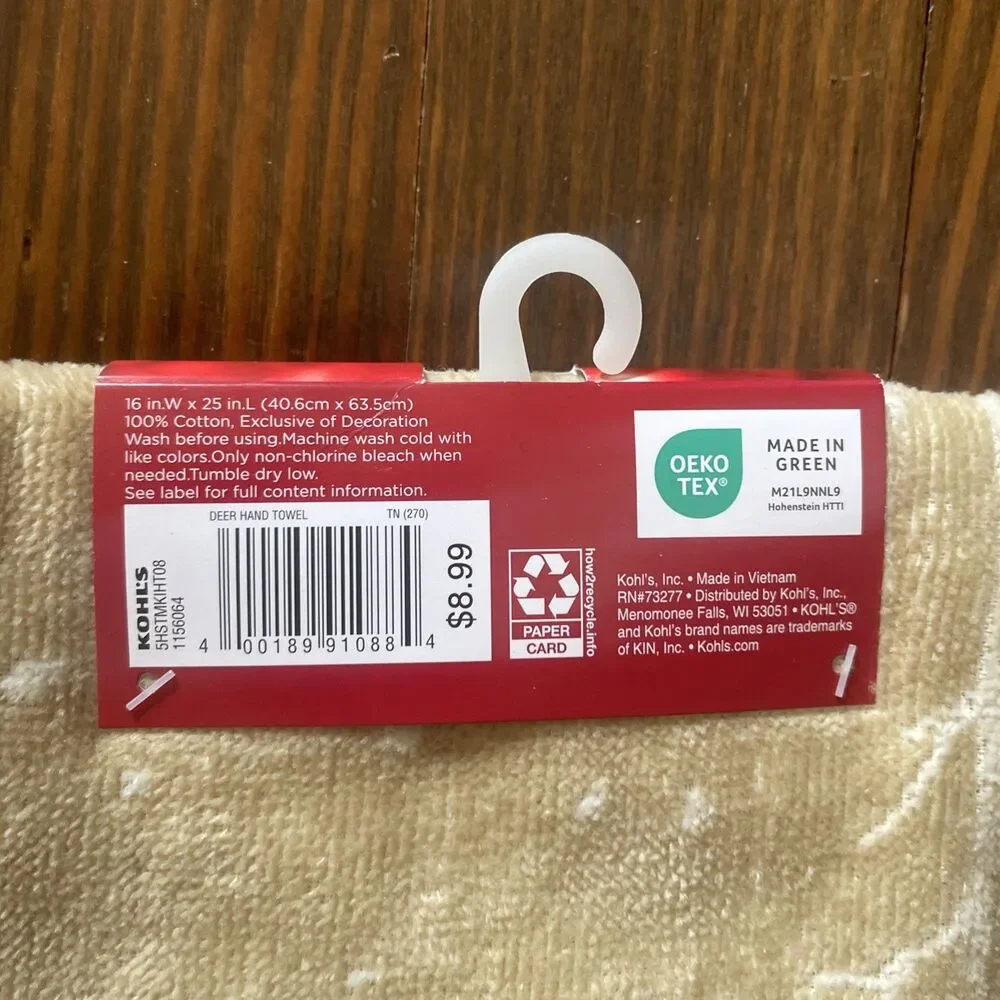 ST. NICHOLAS SQUARE HAND TOWEL (16